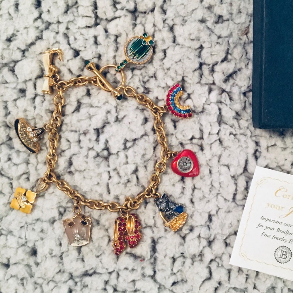 Wizard of Oz Charm bracelet